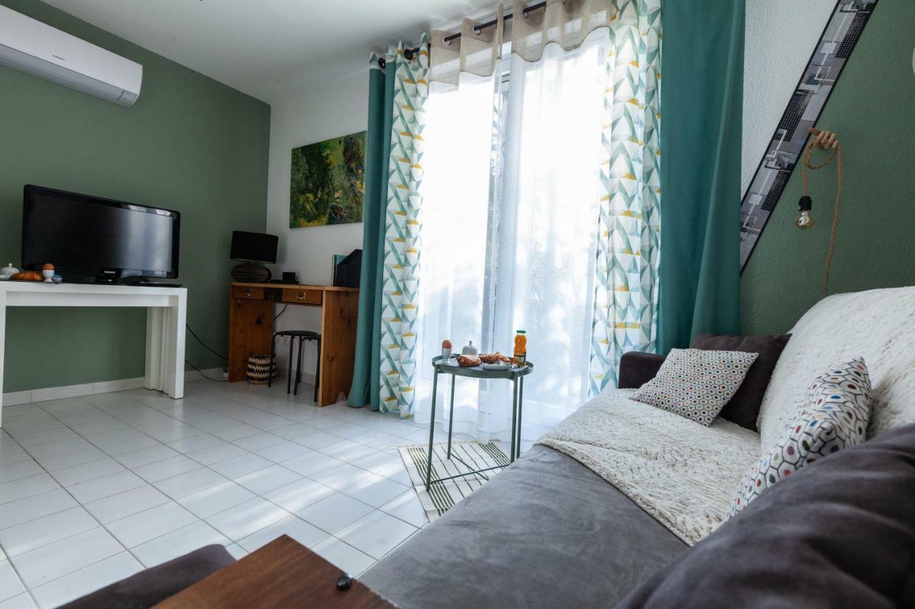 Studio - Les villas du triangle Nîmes Extérieur photo